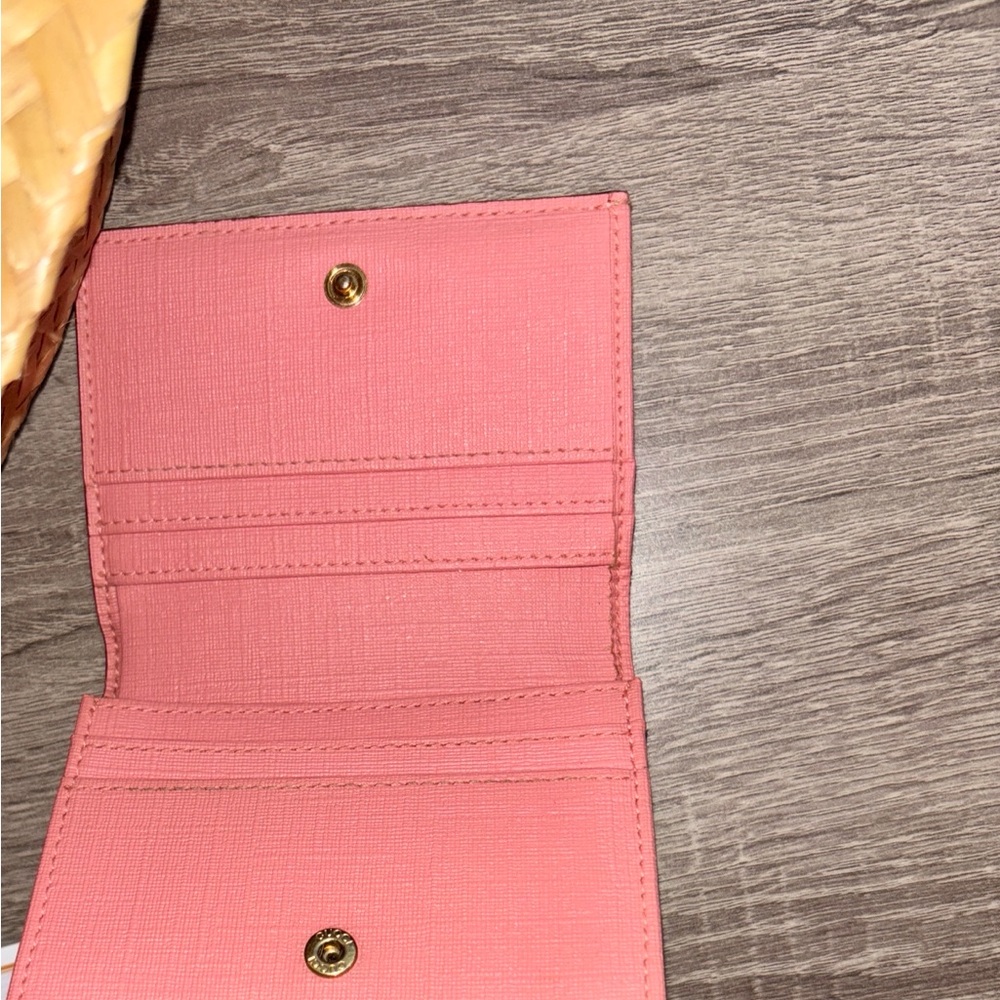 Gucci Beige Supreme Canvas Embroidered Face Bifold Card Holder - Picture 5 of 7
